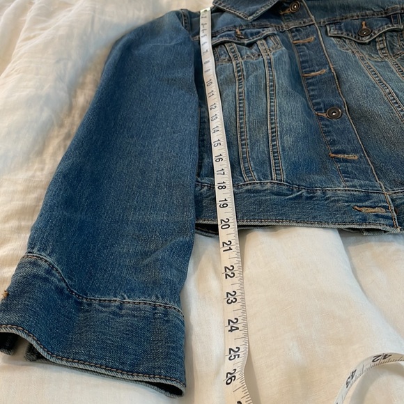 Cropped Denim Jacket (Womens M) - Picture 11 of 12